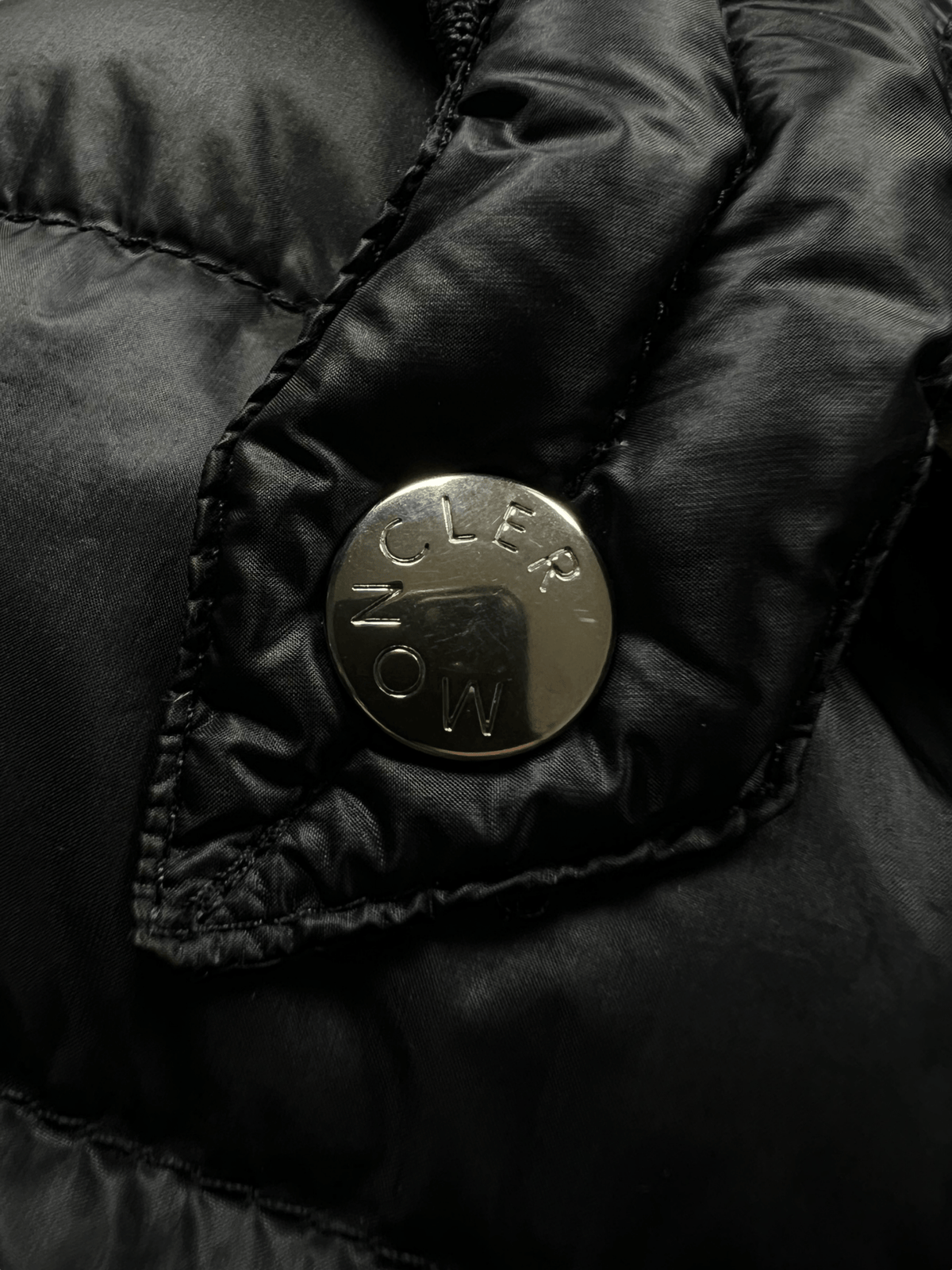 DOUDOUNE MONCLER GARIN - NB08 SHOP