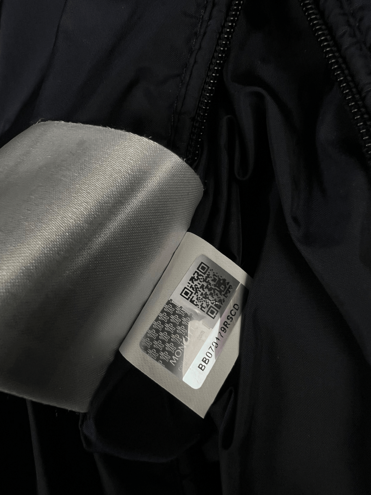 DOUDOUNE MONCLER THOMAS - NB08 SHOP