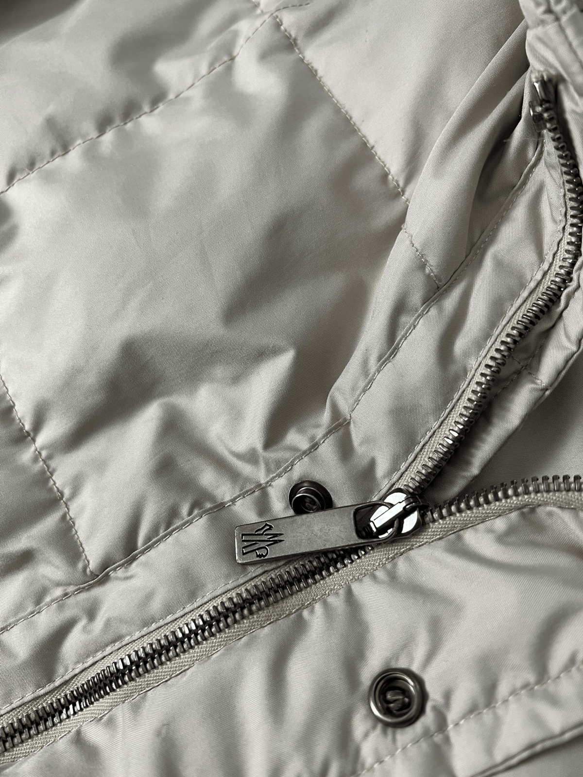 PARKA MONCLER - NB08 SHOP