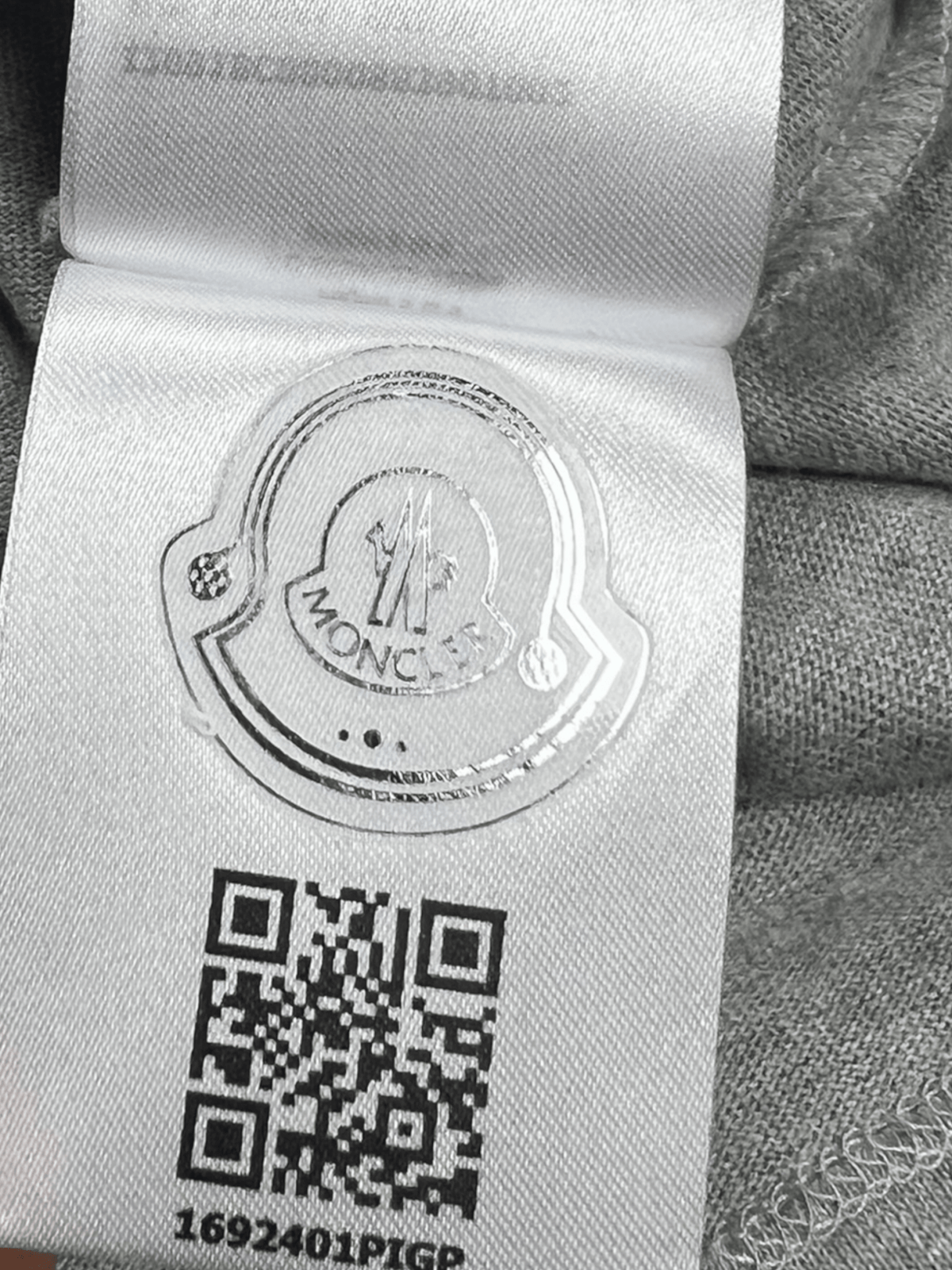 TEE - SHIRT MONCLER - NB08 SHOP