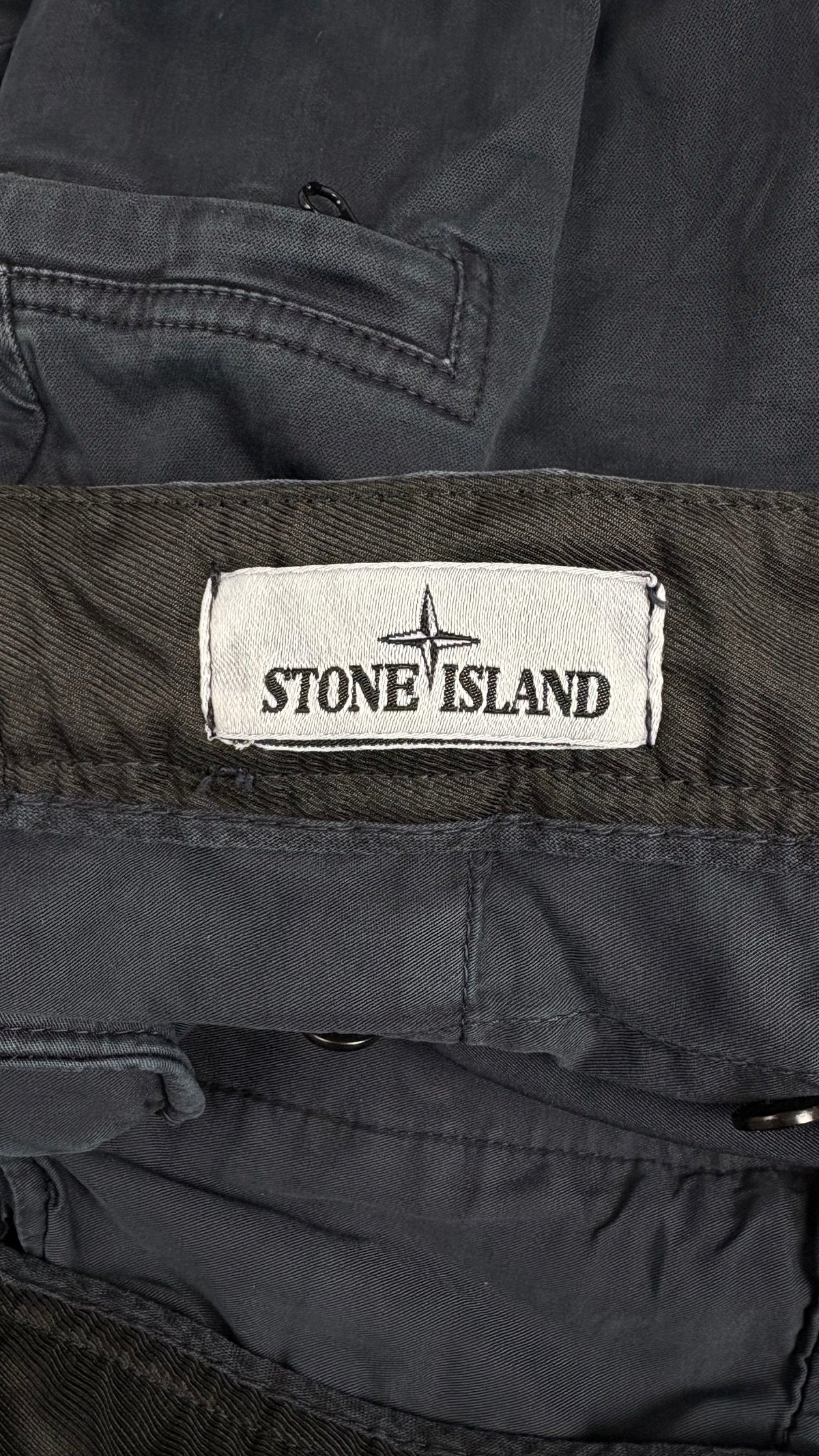 Pantalon Cargo Stone Island Marine Taille W33 – photo complémentaire 1 – NB08 Shop