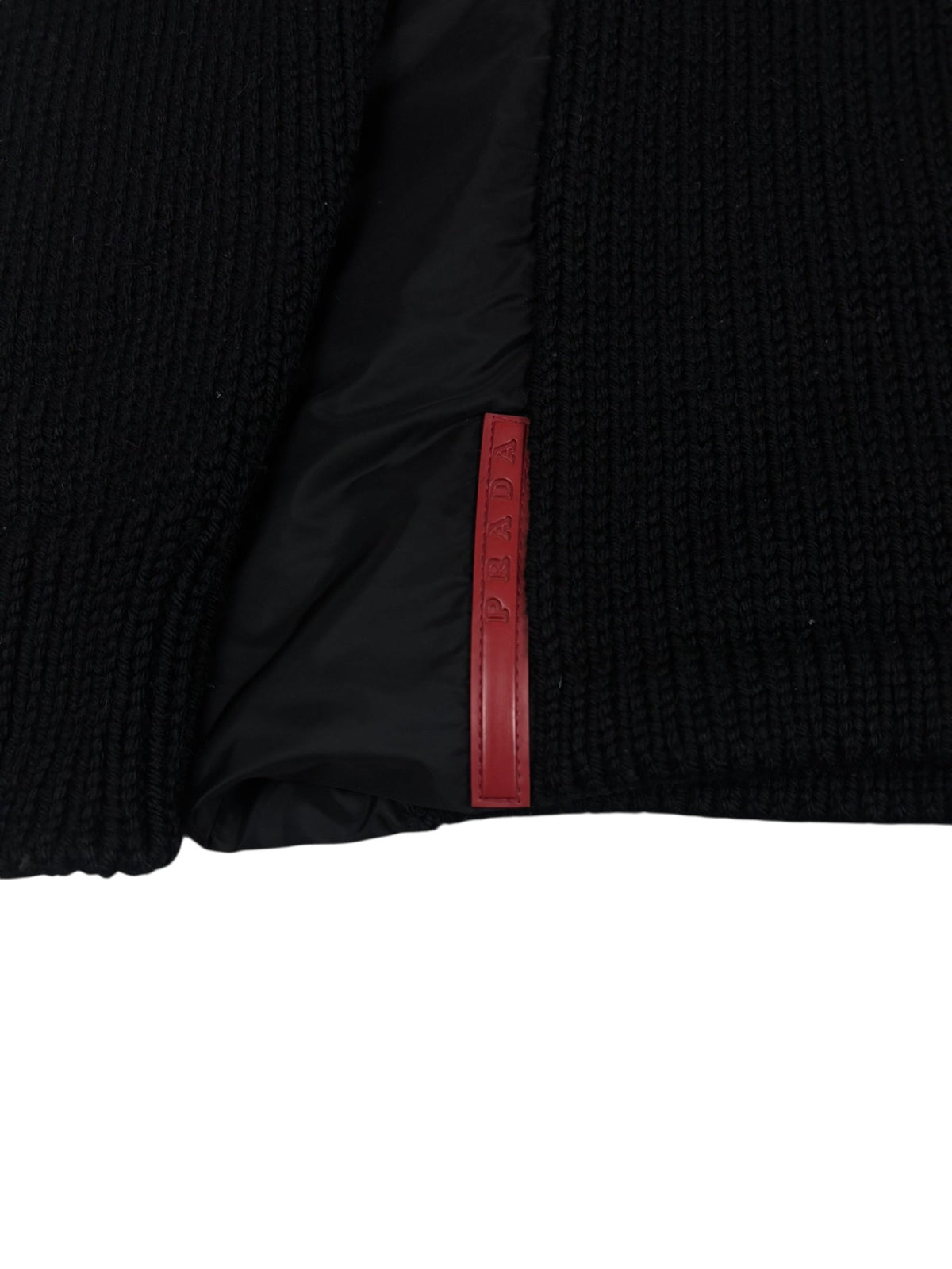 Pull Prada noir taille 52 - Détail
