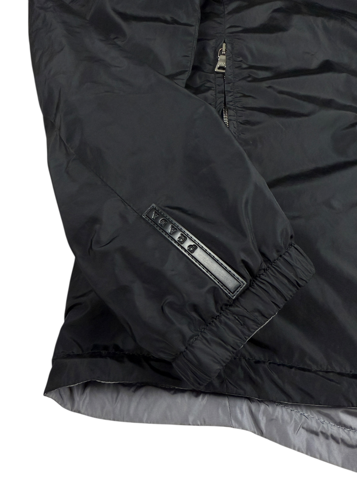 Veste Prada noir taille 50 - Logo et étiquette