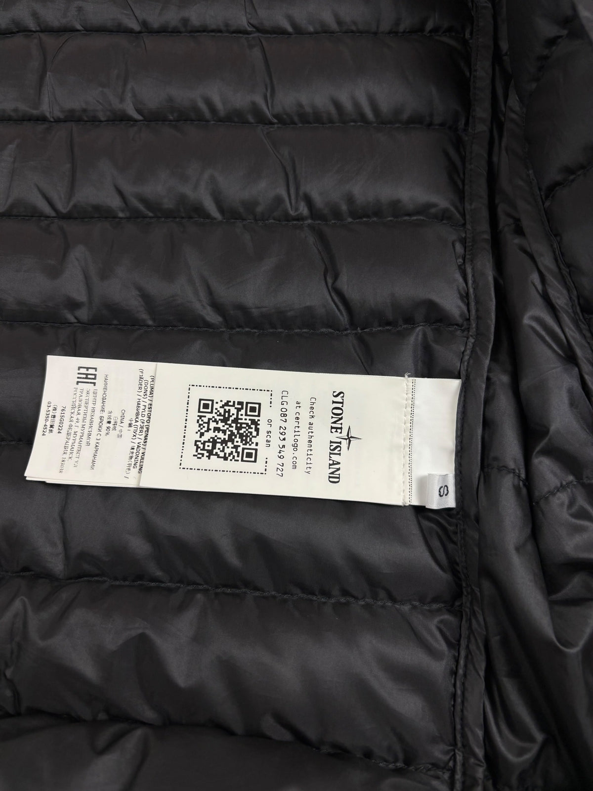 Gilet Stone Island noir taille S - Logo et étiquette