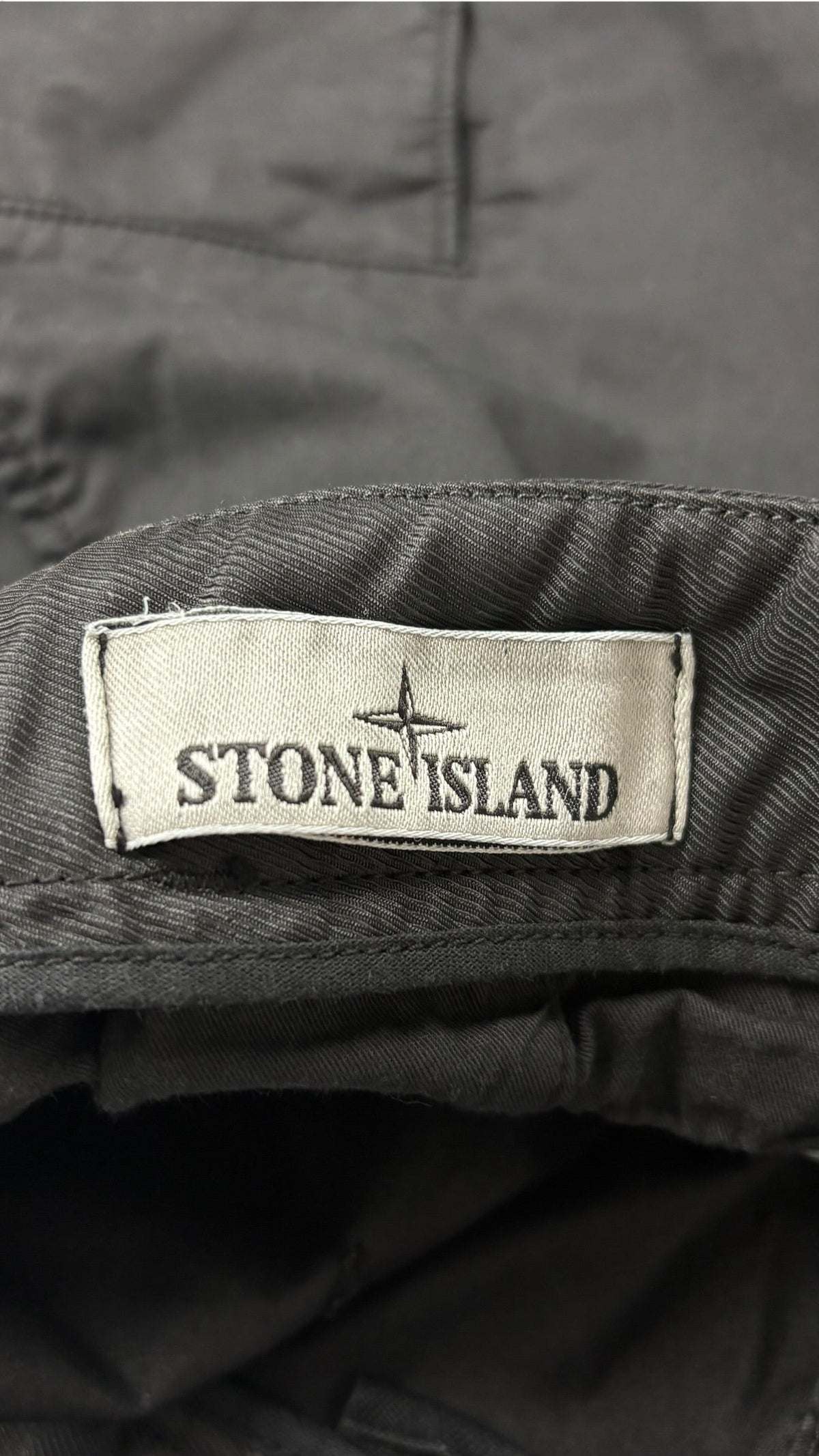 Pantalon Stone Island noir taille PANTALON W32 - Détail