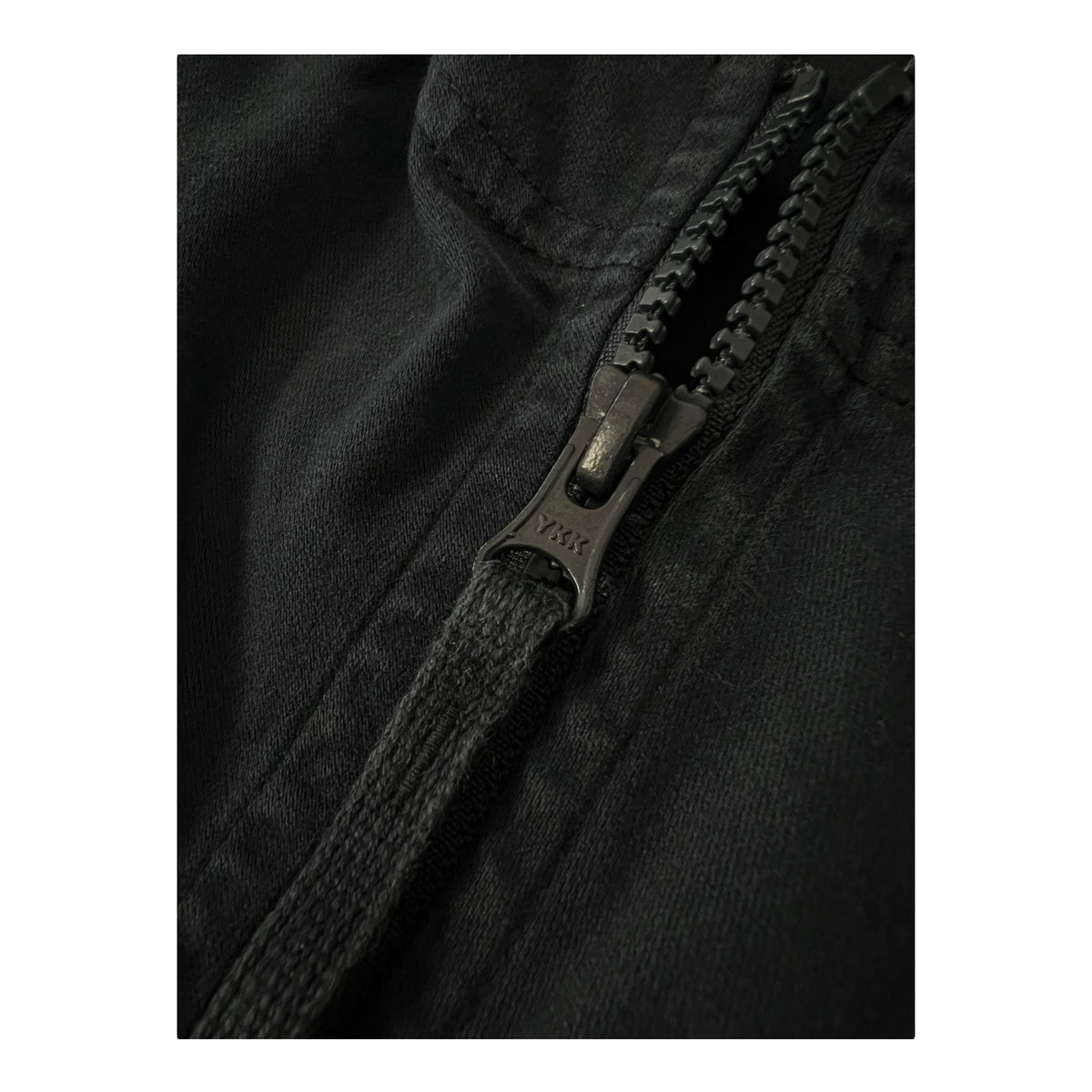 PULL À CAPUCHE STONE ISLAND GHOST - NB08