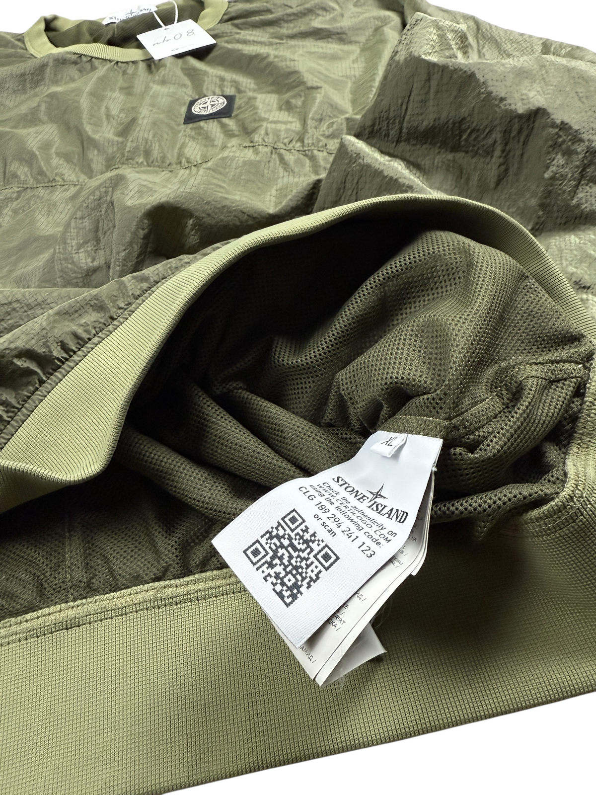 Pull Stone Island kaki taille XL - Logo et étiquette