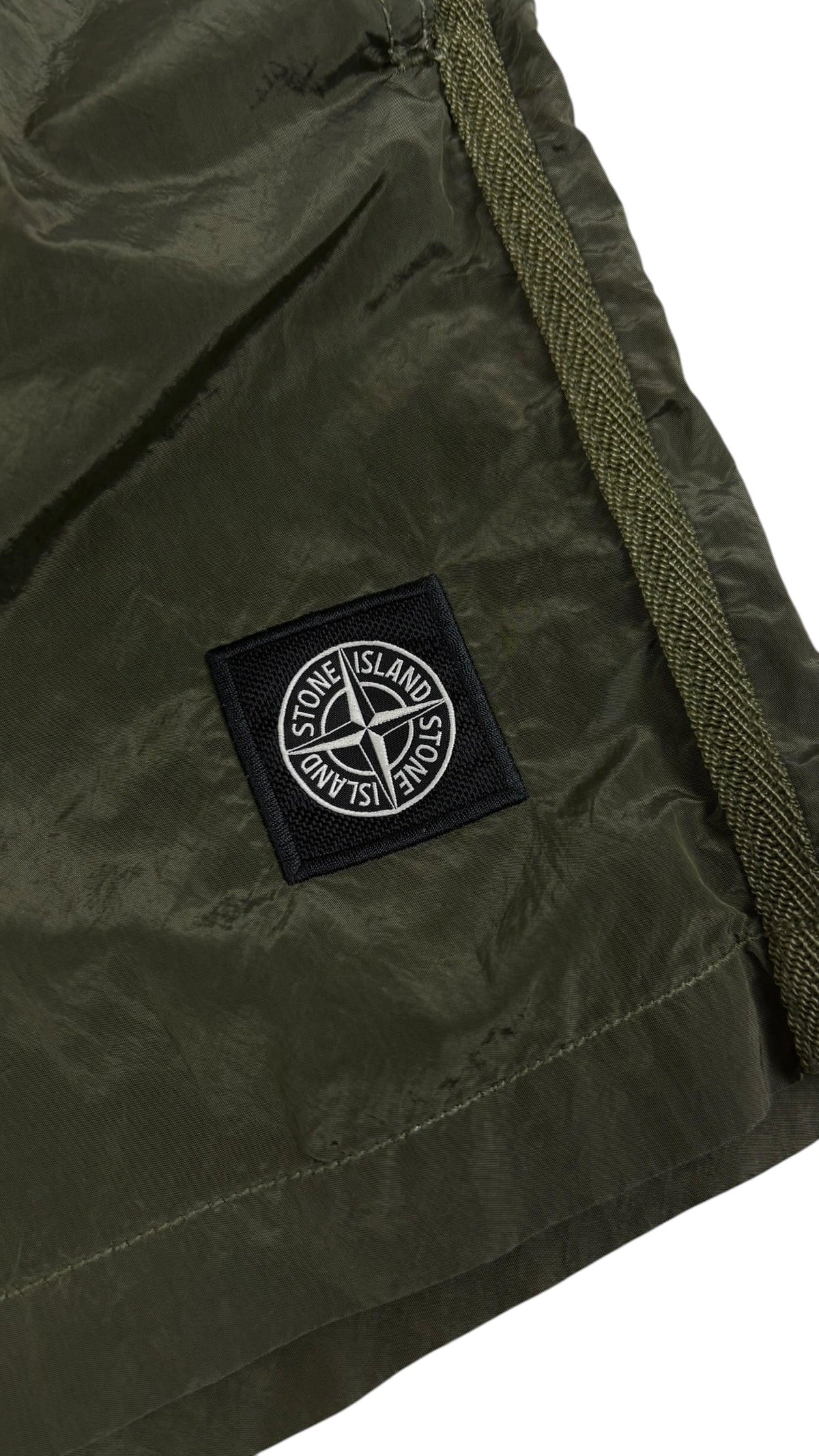 Short Stone Island kaki taille S - Détail