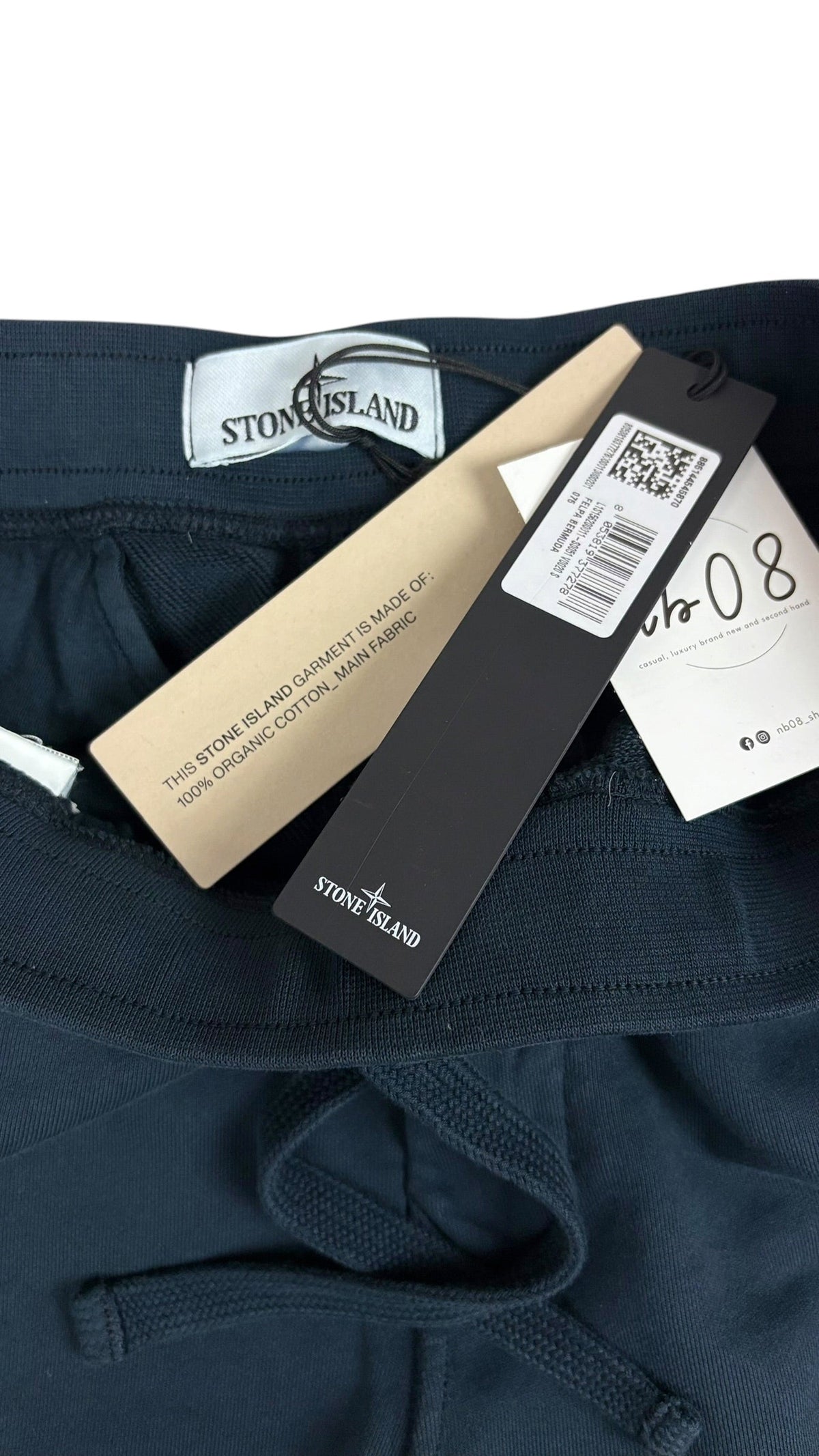 Short Stone Island marine taille S - Logo et étiquette