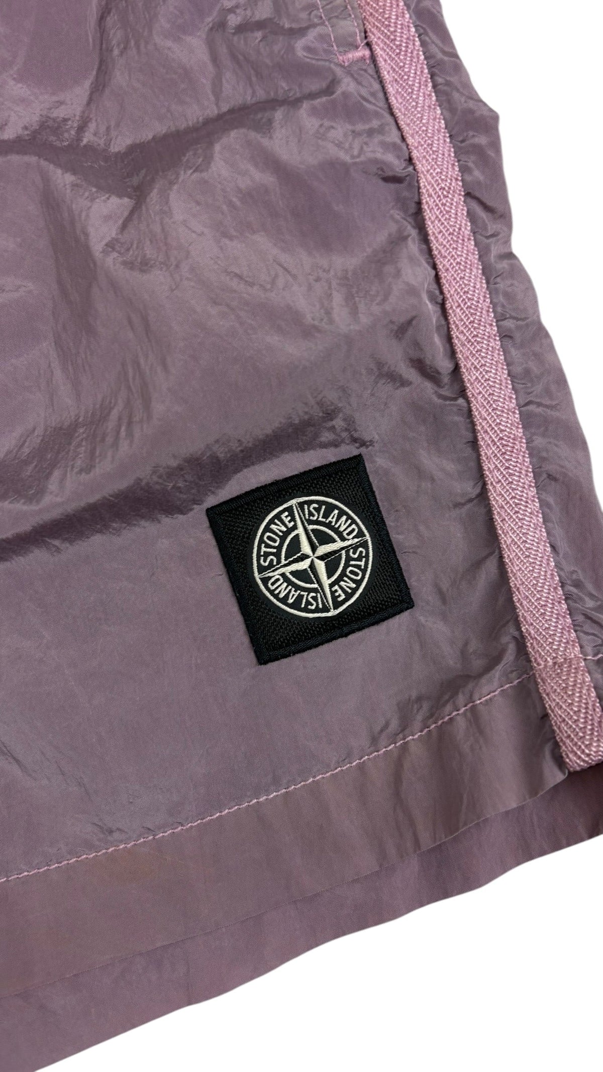 Short Stone Island rose taille M - Détail