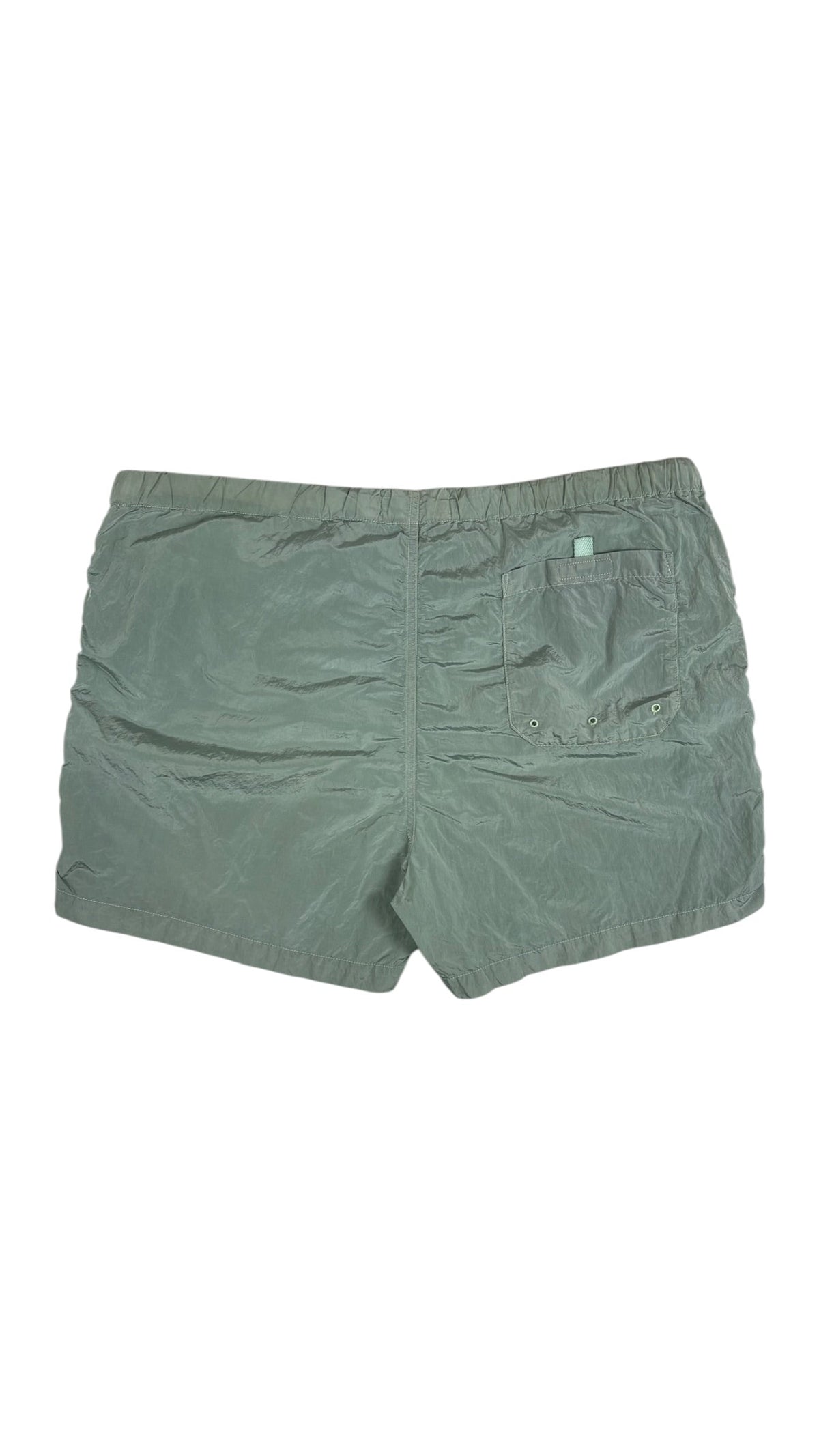 Short Stone Island vert taille L - Vue de dos