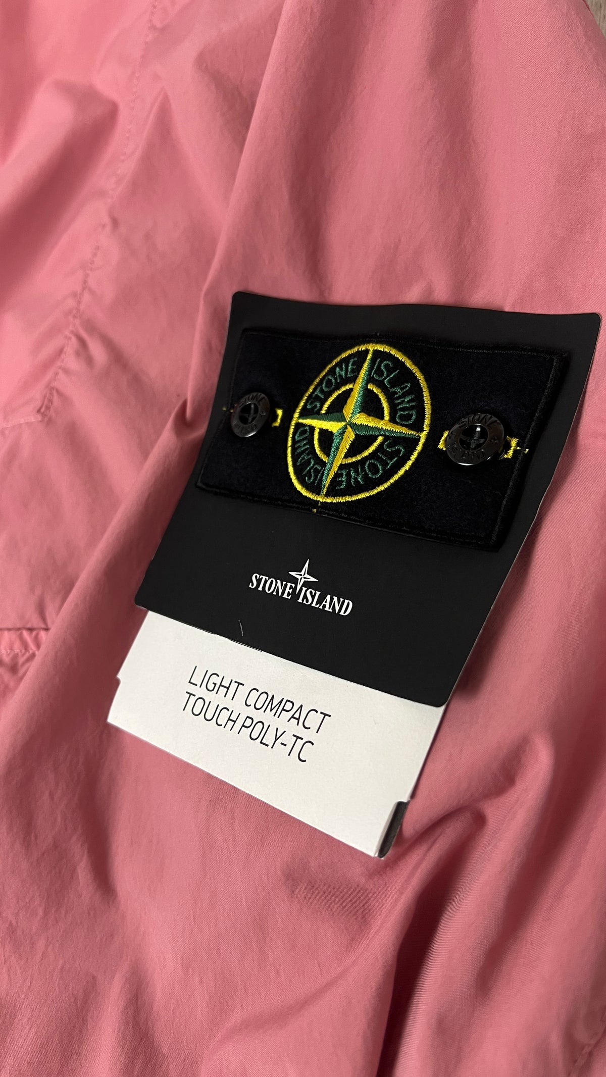 Stone Island Light Compact Touch Poly-TC Oleander hooded jacket, pink, labels and finishing detail — view 3