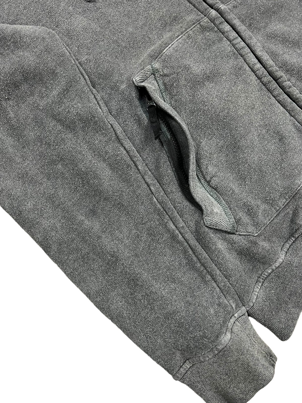 Veste Stone Island gris taille L - Logo et étiquette