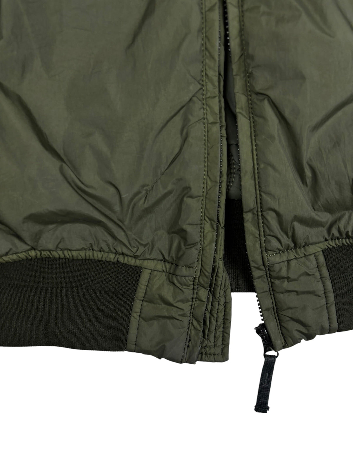 Veste Stone Island kaki taille L - Logo et étiquette