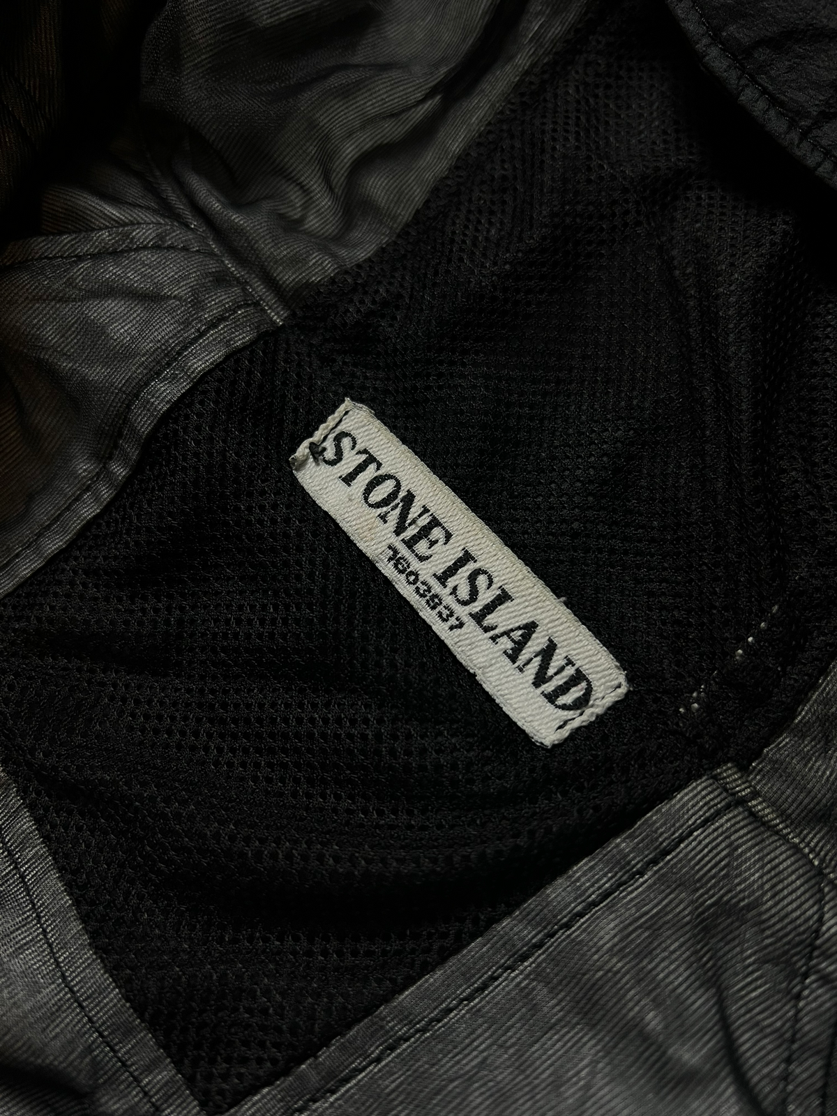 VESTE À CAPUCHE STONE ISLAND MEMBRANA - NB08