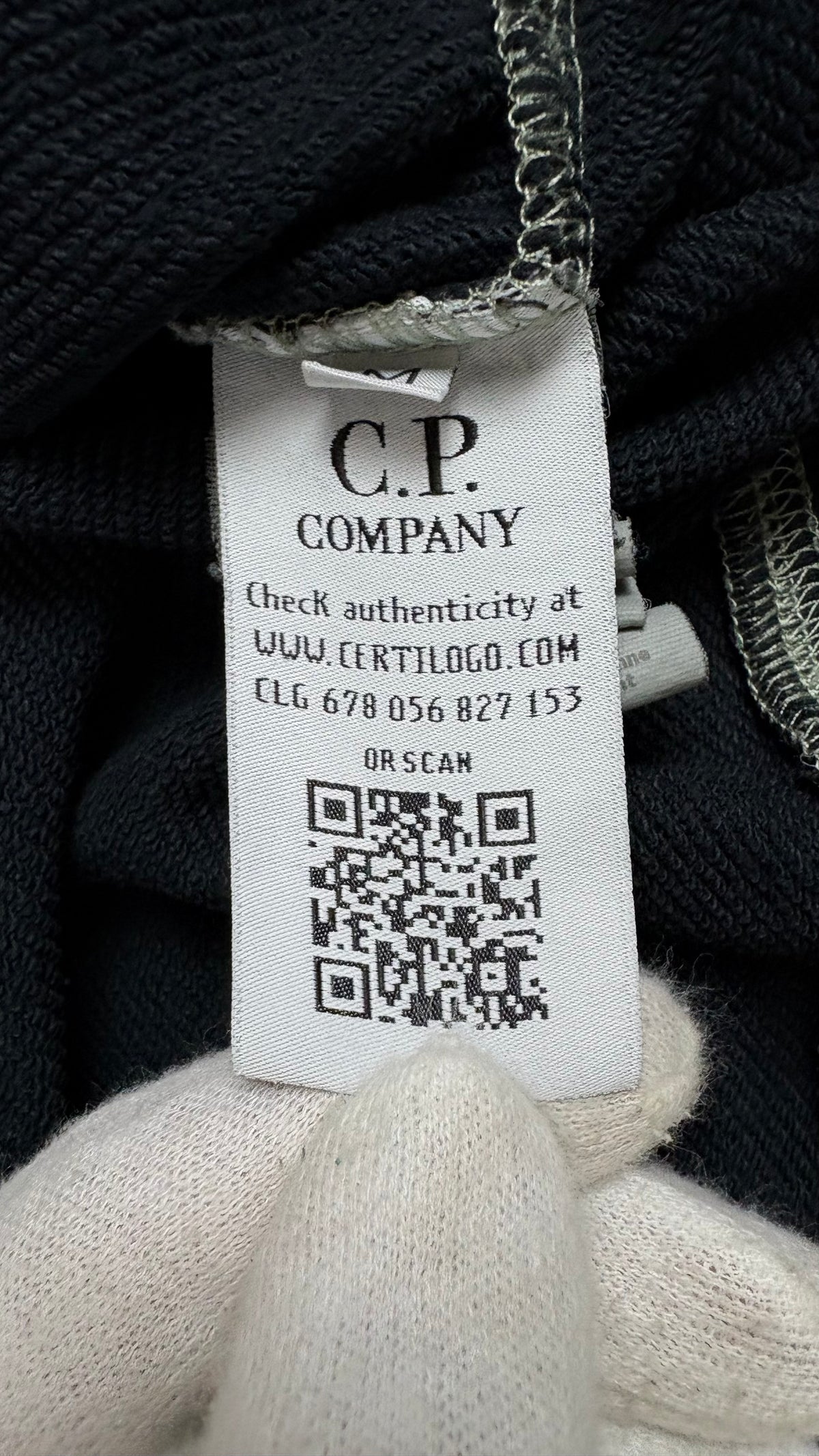 Sweat-shirt Crewneck C.P Company Lens Surpiqûres Contrastées Marine Taille M – photo complémentaire 3 – NB08 Shop
