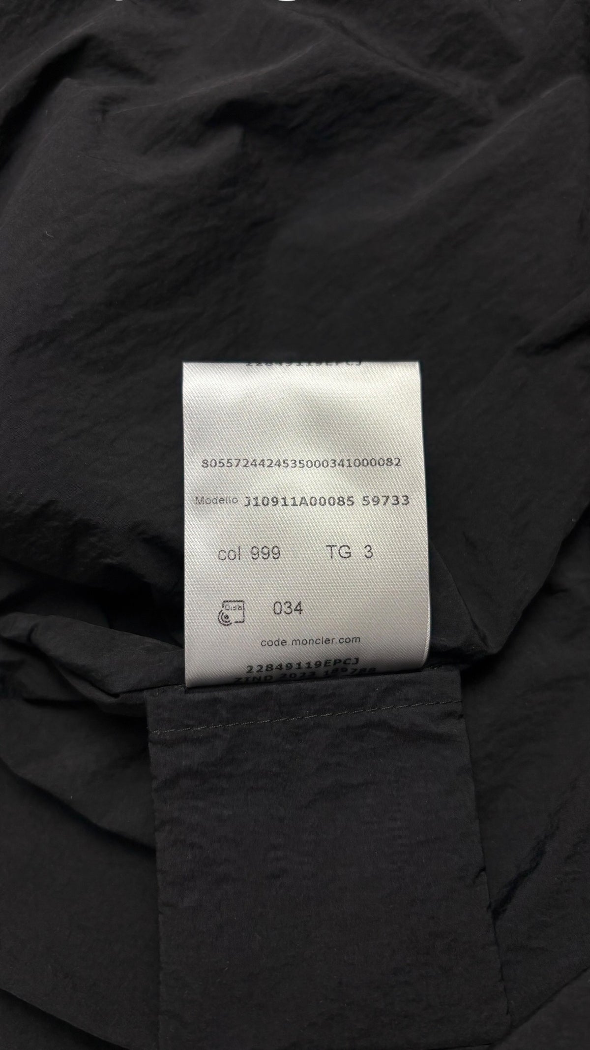 Veste Moncler Plessur Giubbotto noir taille 3 neuf - vue 5/5